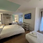 Hotel Center